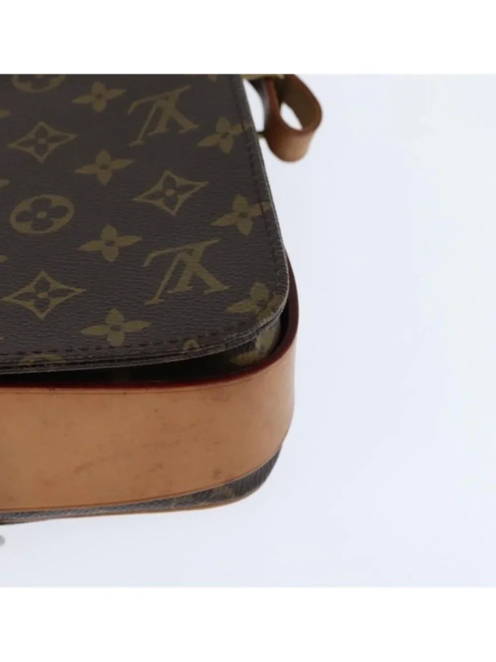 Louis Vuitton pre owned